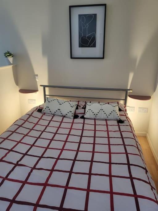 Lovely Spacious Studio Flat In City Centre. Birmingham Kültér fotó