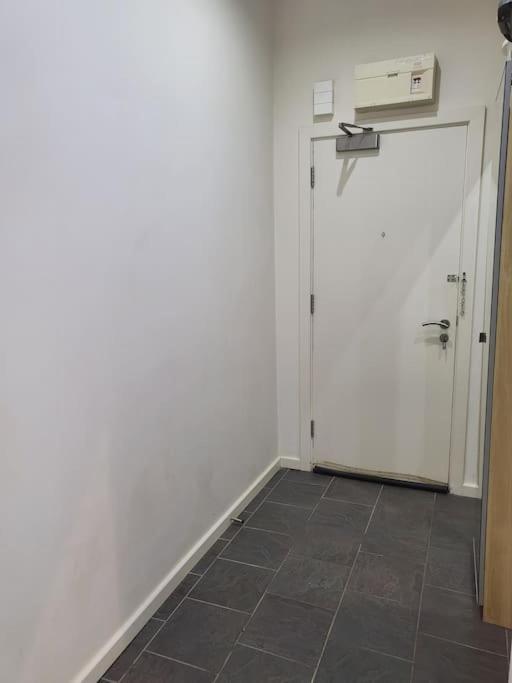 Lovely Spacious Studio Flat In City Centre. Birmingham Kültér fotó